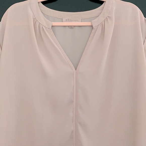 Philosophy Sheer Pink/Mauve, Cap Sleeve, V-Neck Blouse. High/Low. Size Medium - Picture 2 of 11